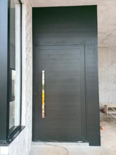 Portas Pivotantes