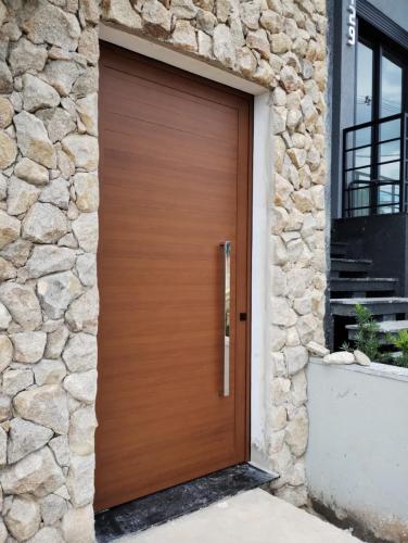 Portas Pivotantes